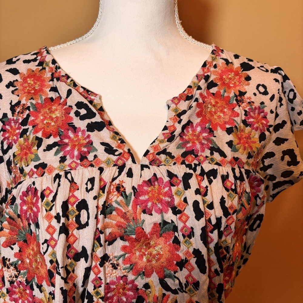 Savanna Jane Top Womens 2X Boho Embroidered Floral Leopard Print Blouse - Picture 3 of 5